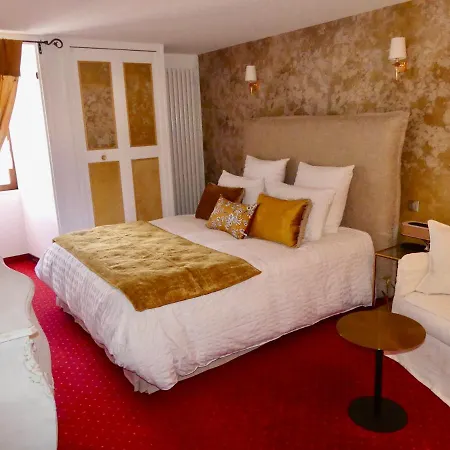 Hotel Le Rouge 2*
