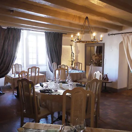 Hotel Le Rouge 2*